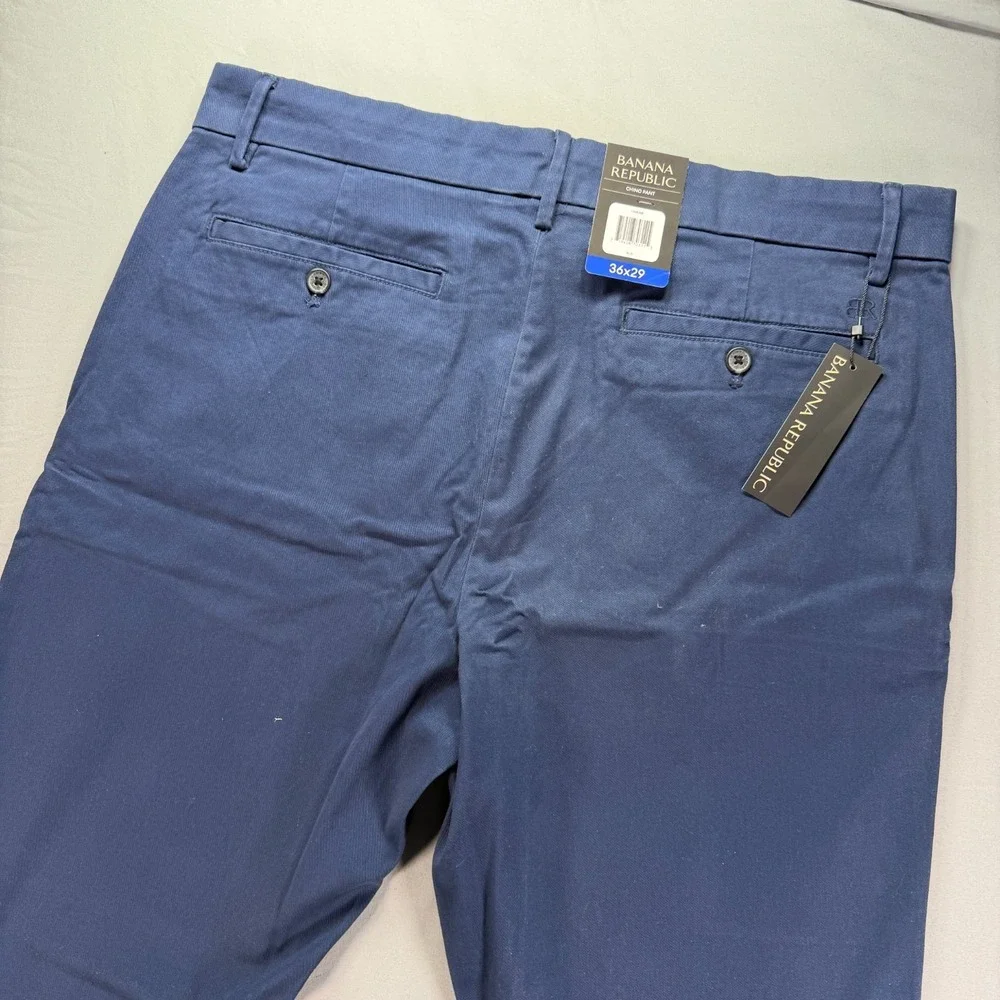 Banana Republic Chino Pants Mens 36x29 Navy Blue Twill Preppy Travel NWT